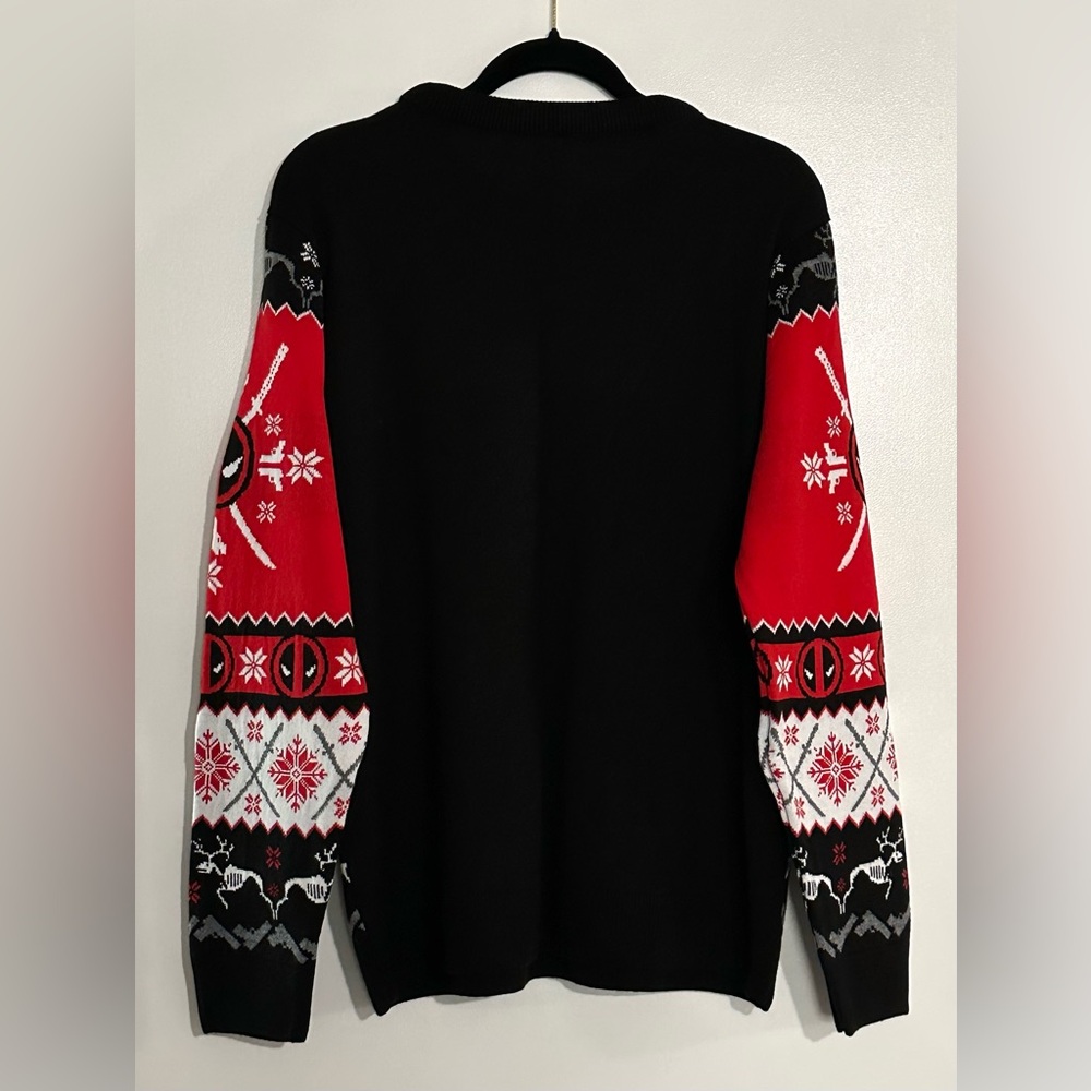 Deadpool Sweater NWOT XL (Unisex) - Picture 6 of 9